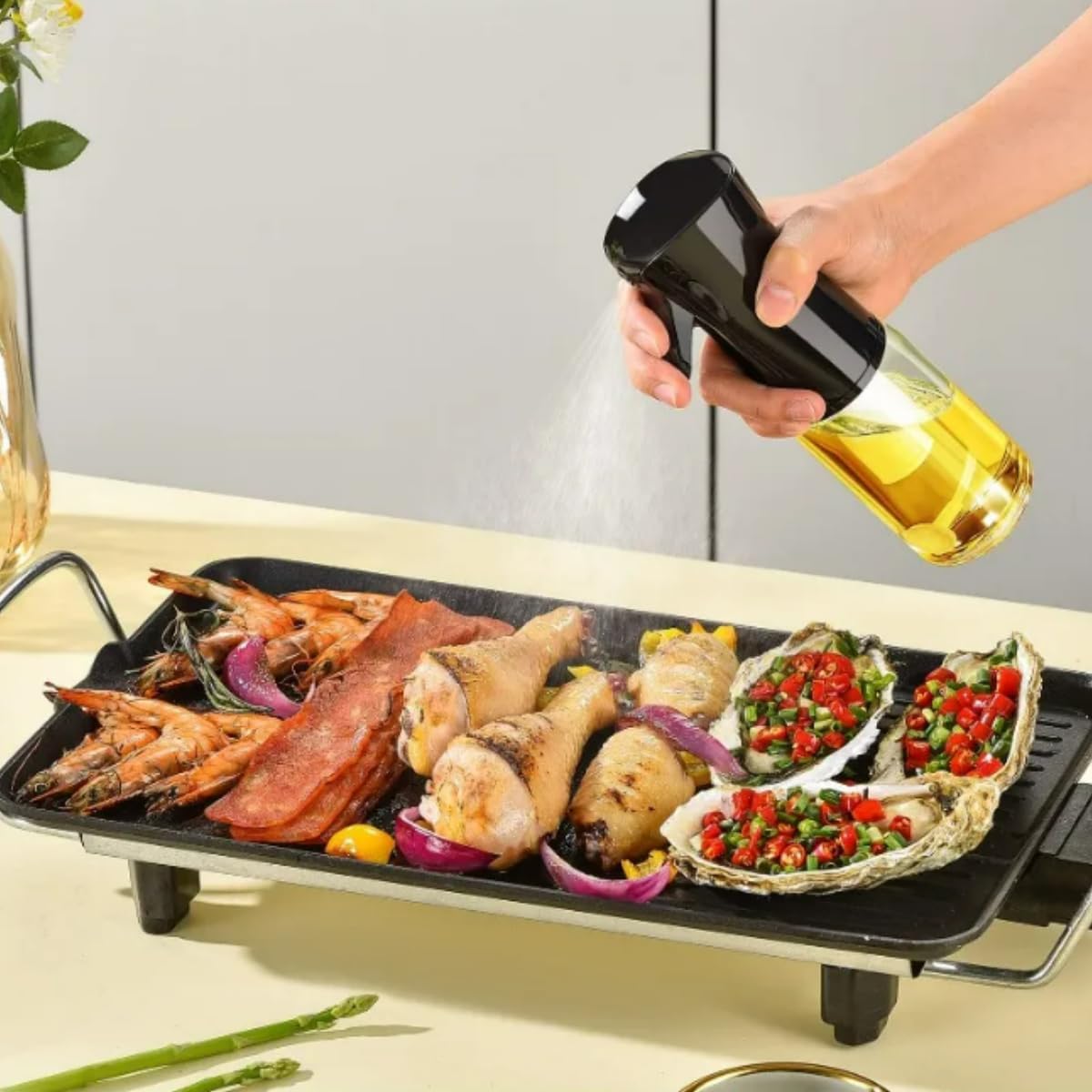 Multi-Purpose Glass Bottle Sprayer – Ideal for Dispensing Oil, Lemon Juice, Vinegar, and Gravy with Precision