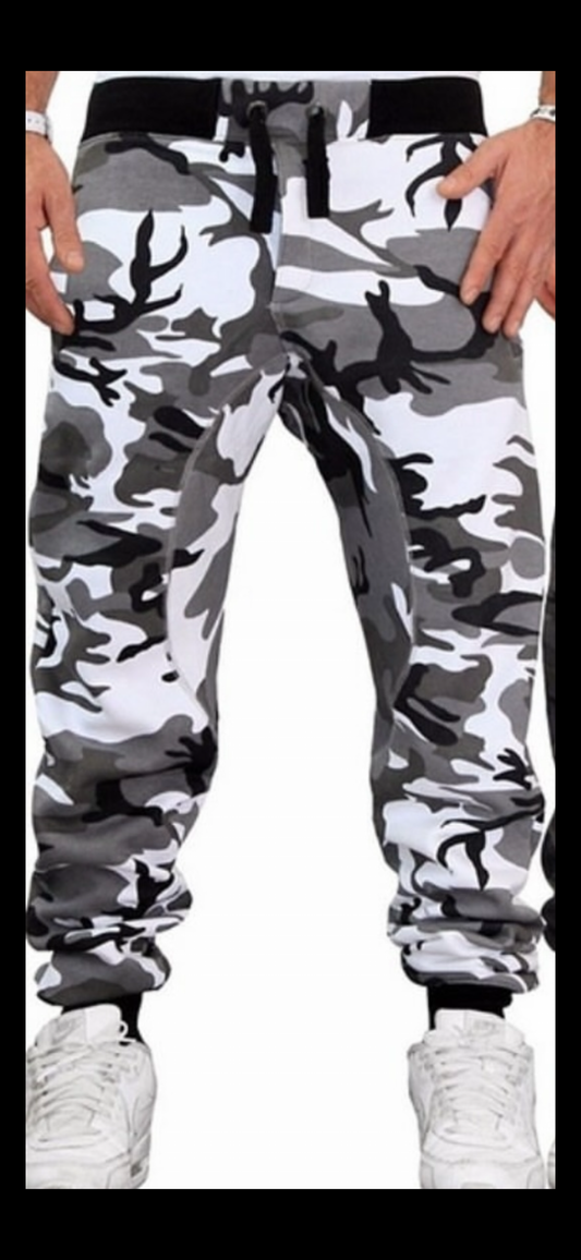 Men’s camo pants